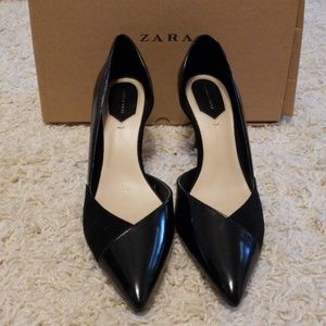 Zara black stilettos. Size 39 EUR. Size 8,5/ 9 US.